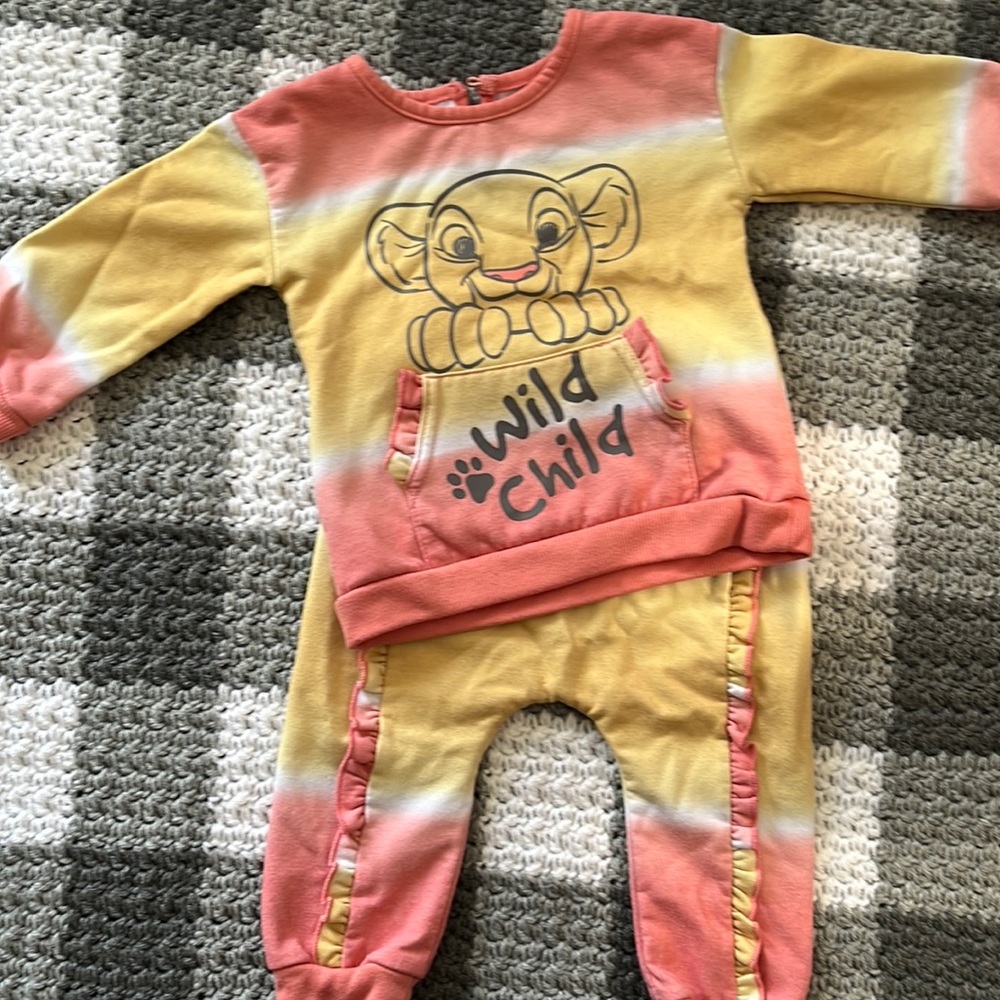 Disney baby 18 month baby girl sweatsuit lion king